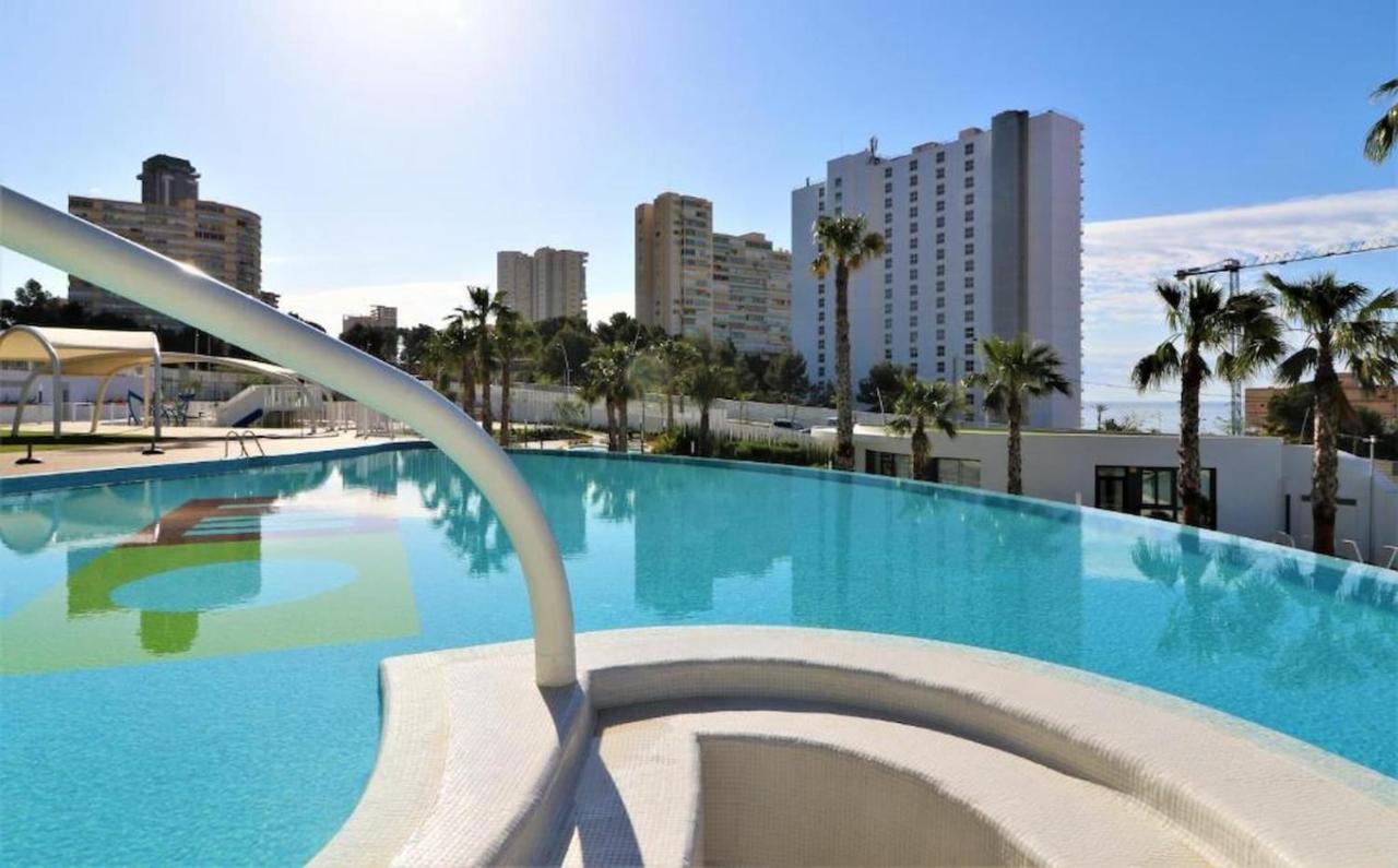بينايدورم Apartamentos Sunset Waves By Sonneil Rentals المظهر الخارجي الصورة