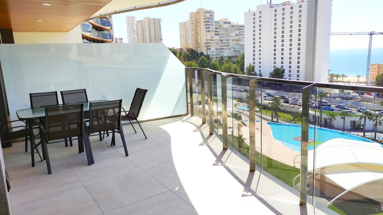 بينايدورم Apartamentos Sunset Waves By Sonneil Rentals المظهر الخارجي الصورة