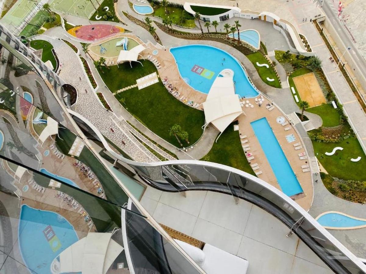 بينايدورم Apartamentos Sunset Waves By Sonneil Rentals المظهر الخارجي الصورة